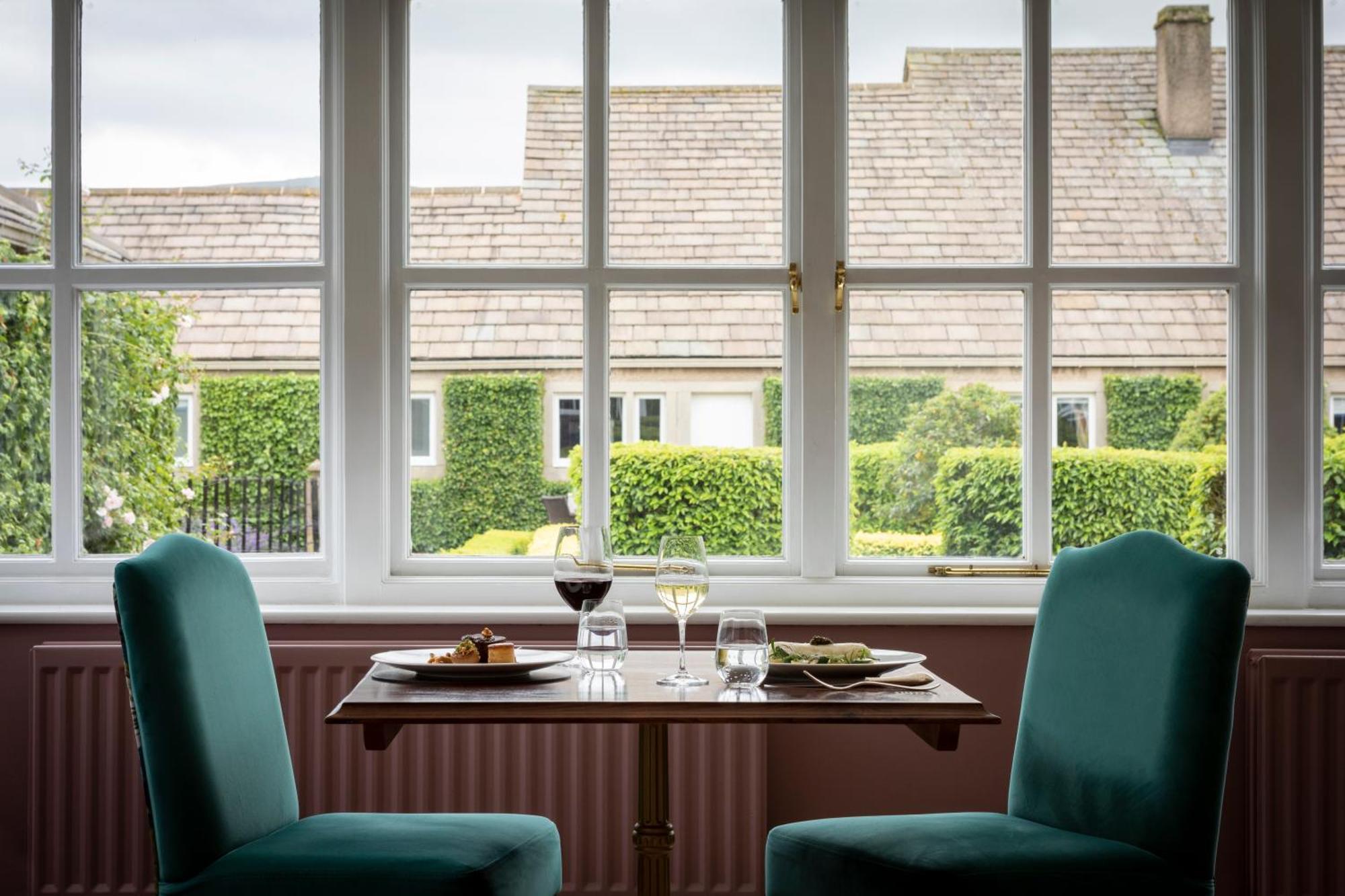 The Devonshire Arms Hotel At Bolton Abbey Buitenkant foto