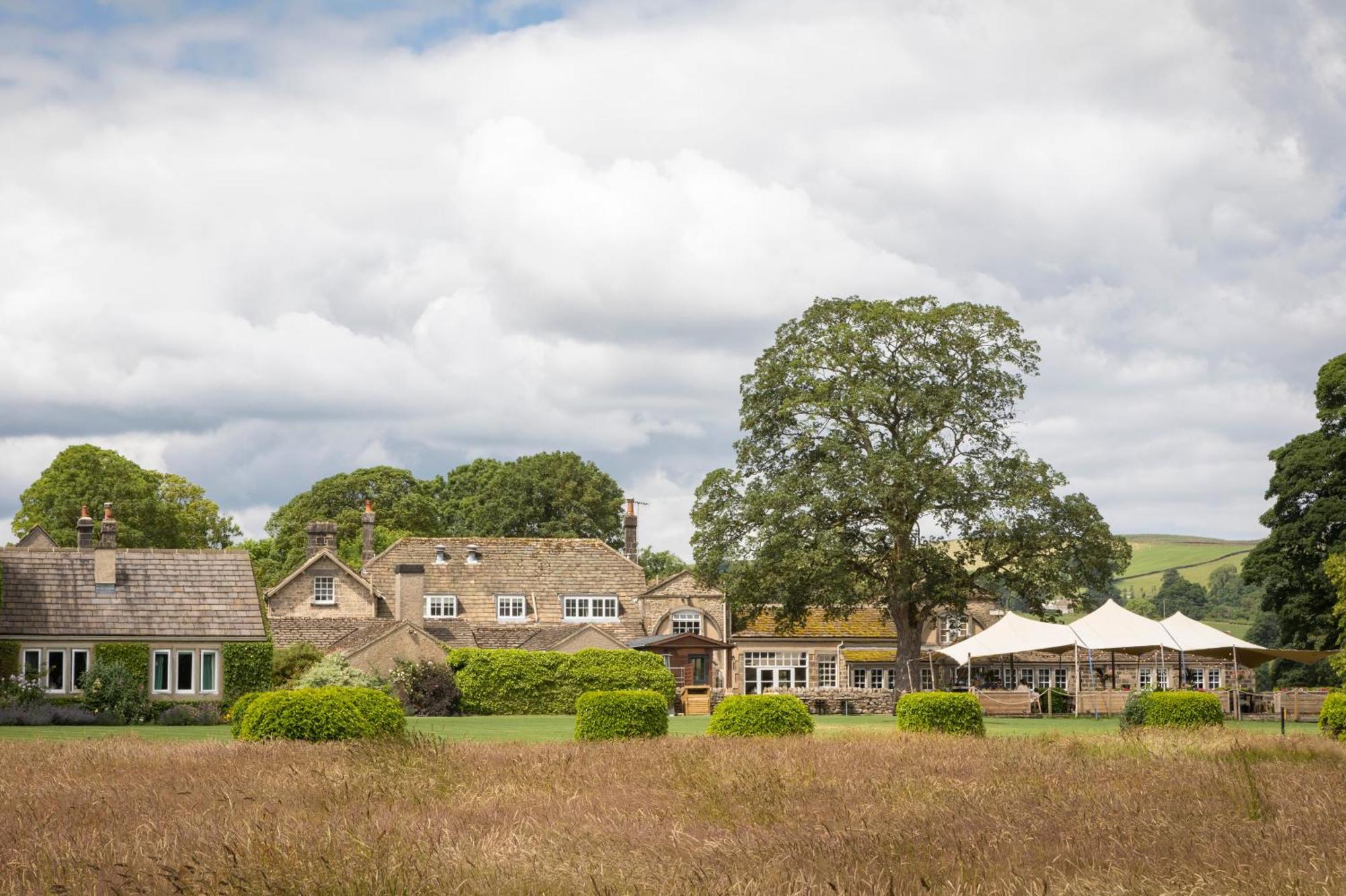 The Devonshire Arms Hotel At Bolton Abbey Buitenkant foto